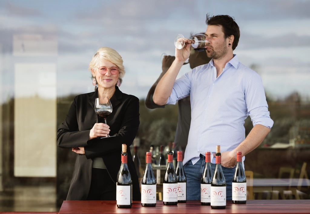 Winemaker Dorli Muhr and cellar master Lukas Brandstätter