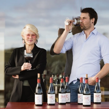 Winemaker Dorli Muhr and cellar master Lukas Brandstätter