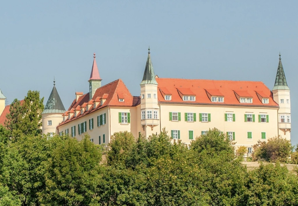 Schloss St. Martin, Graz